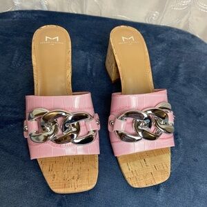 Marc Fisher Ltd Naniya Chain Slides Pink, NWOT, 8-1/2M